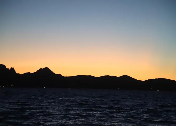 Il Faro Sul Mare Nyaraló